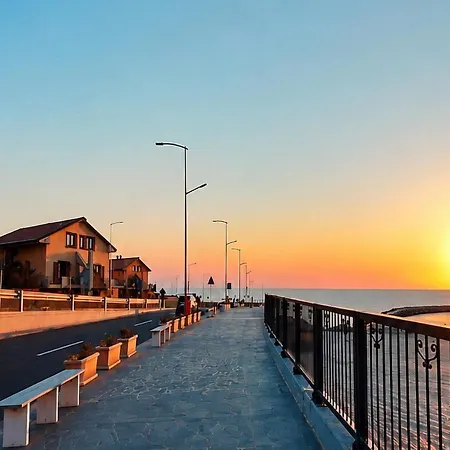 Reyna Breeze Appartement